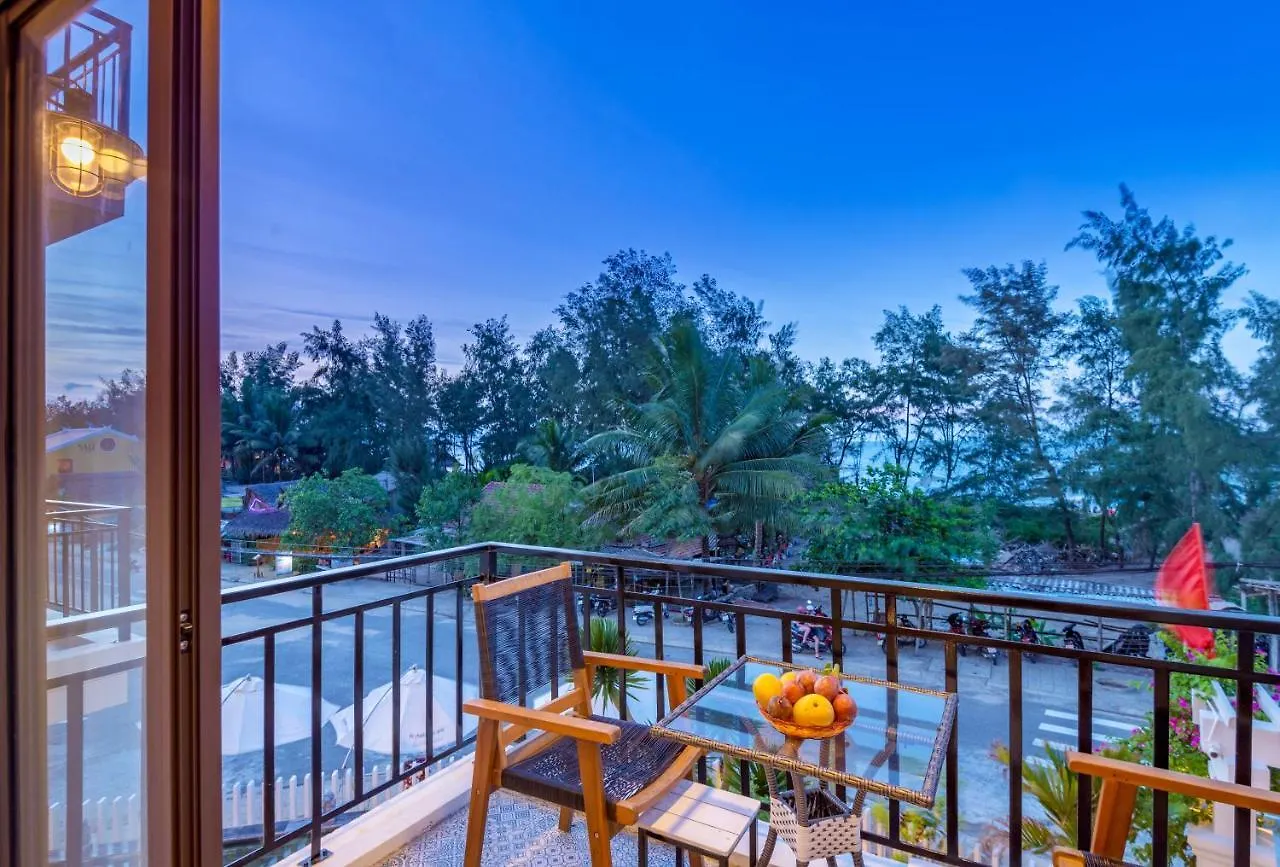 Santa Sea Villa Hoi An